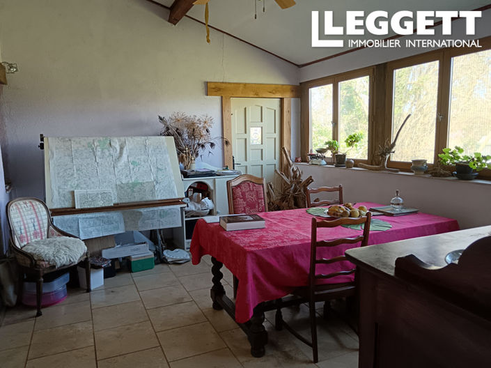 Image No.6-Maison de 5 chambres à vendre à Pleuville