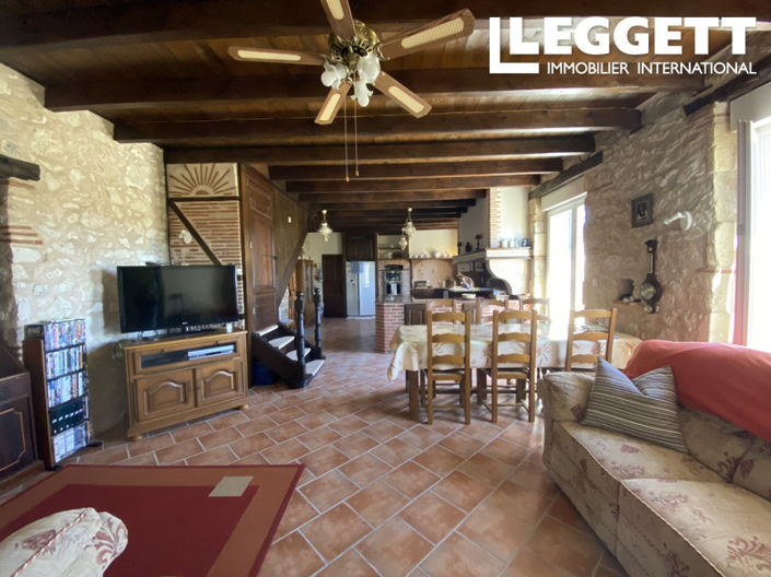 Image No.9-4 Bed House for sale