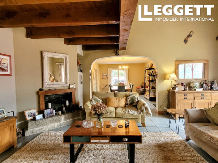 Image No.2-3 Bed House for sale