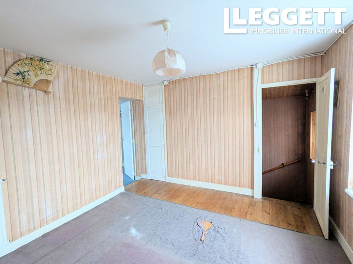 Image No.7-3 Bed House for sale