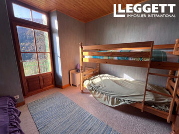 ahr0chm6ly9jzg4uagvzdglhlmltbw8vaw1hz2uvvevom