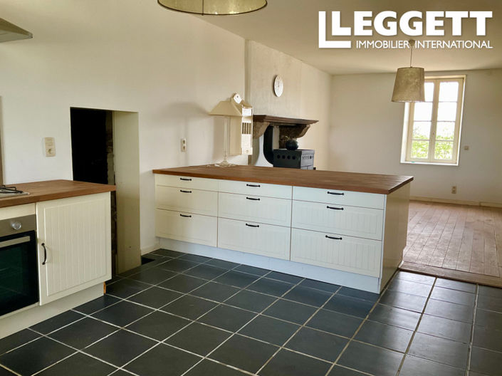 Image No.5-4 Bed House for sale