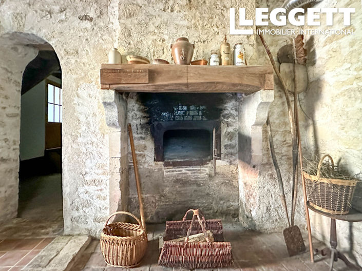 Image No.10-4 Bed House for sale