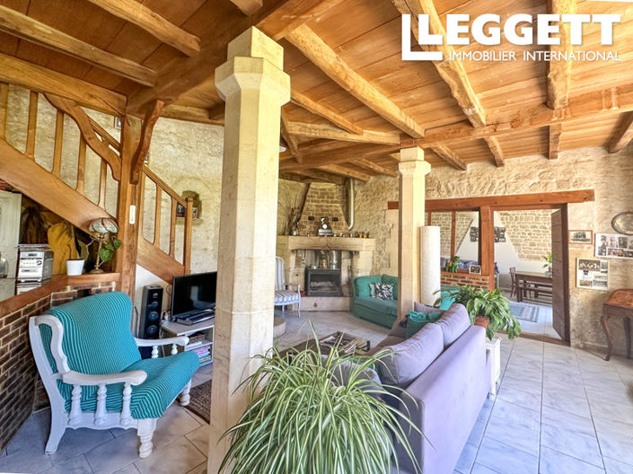 Image No.4-4 Bed House for sale