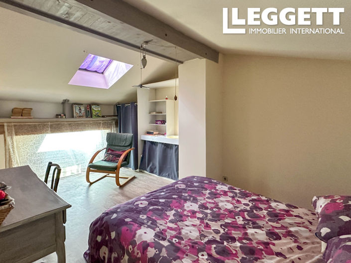 Image No.9-4 Bed House for sale