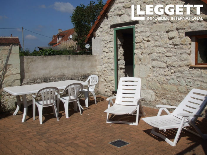 Image No.10-3 Bed House for sale