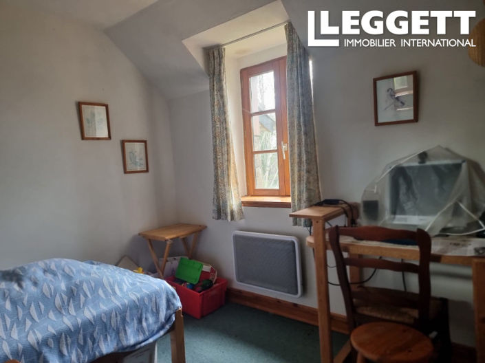 Image No.8-3 Bed House for sale