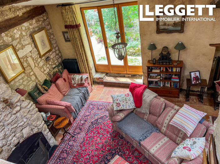 Image No.9-7 Bed House for sale