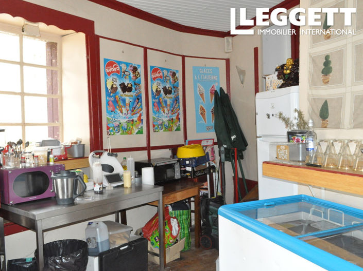 Image No.9-9 Bed Commercial for sale