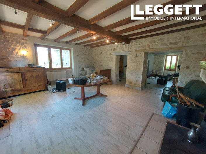 Image No.5-Maison de 7 chambres à vendre à Charente