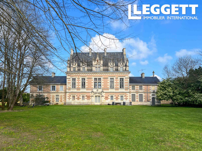Image No.1-10 Bed Chateaux for sale