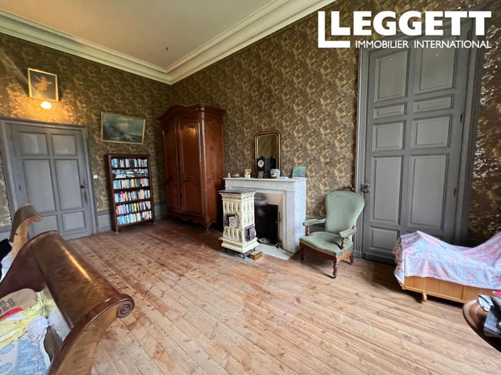 Image No.6-10 Bed Chateaux for sale