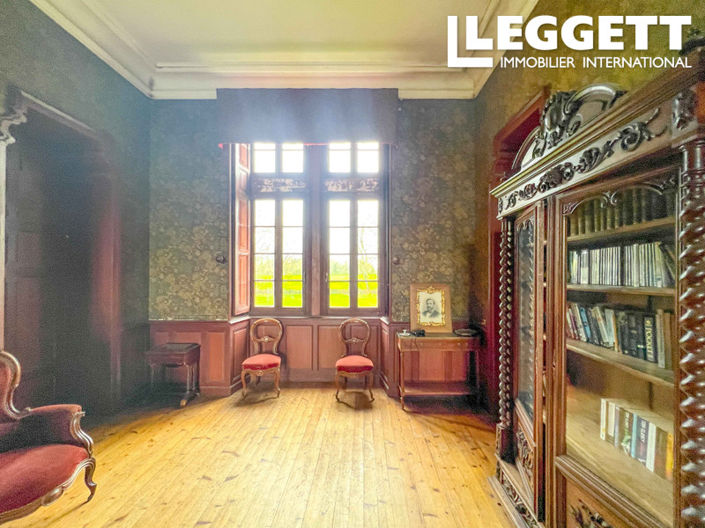 Image No.4-Châteaux de 10 chambres à vendre à Écurat