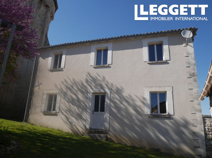 Image No.2-Maison à vendre à Charras