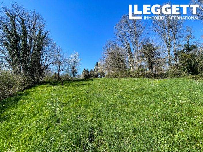 Image No.4-Terre à vendre à Alloue