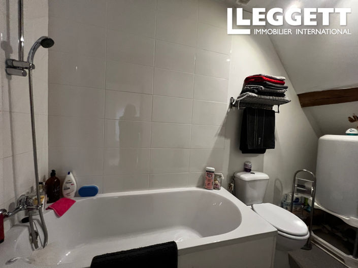 Image No.10-Maison de 2 chambres à vendre à La Celle-Dunoise