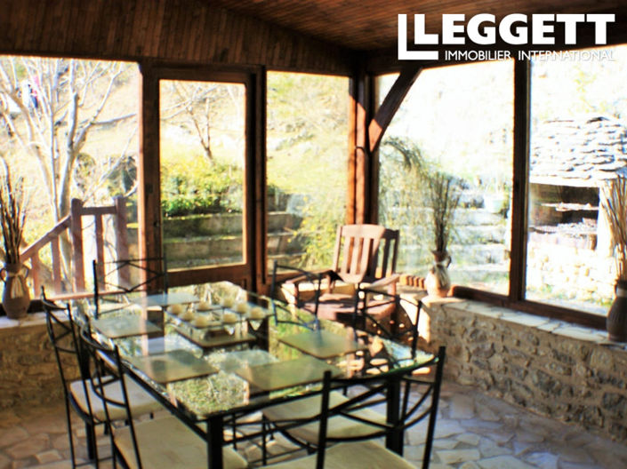Image No.3-5 Bed House for sale