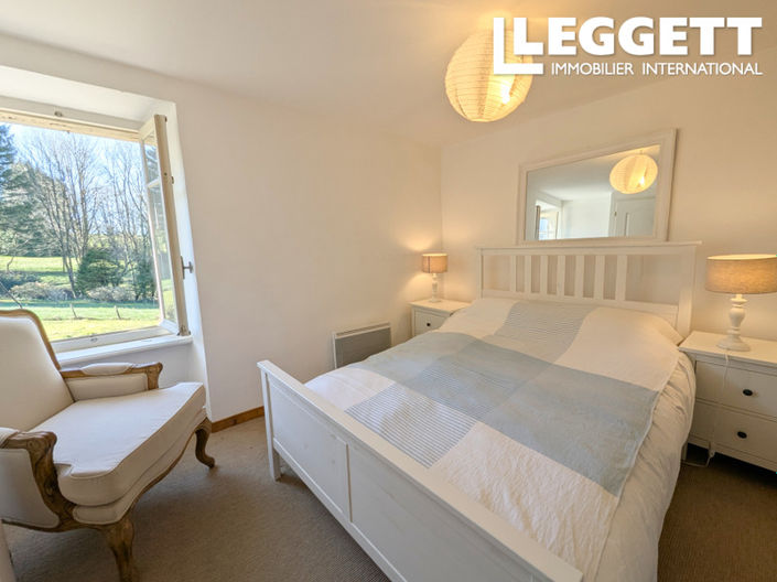 Image No.10-Maison de 4 chambres à vendre à Lacombe