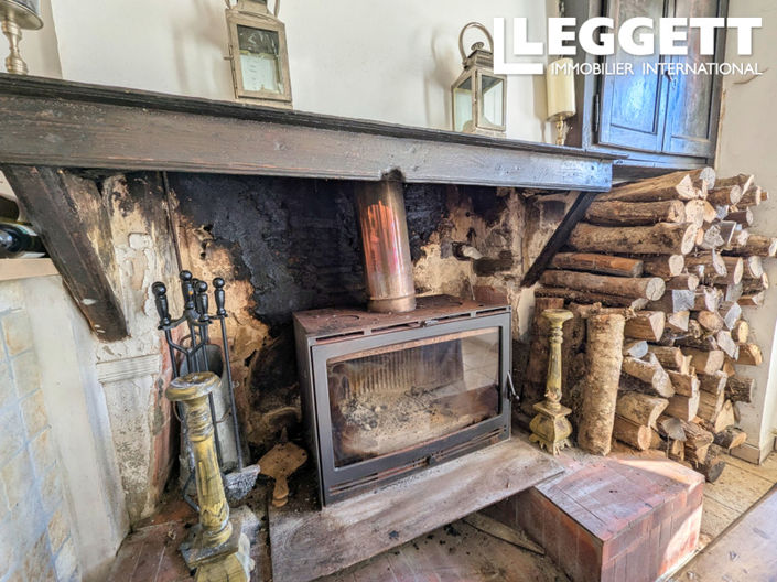 Image No.3-Maison de 4 chambres à vendre à Lacombe