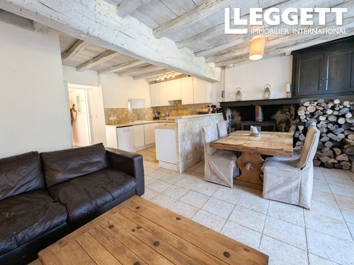 Image No.5-Maison de 4 chambres à vendre à Lacombe