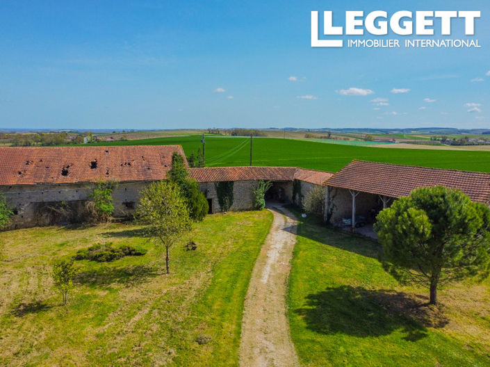 Image No.10-6 Bed Chateaux for sale