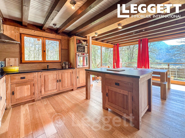 Image No.2-7 Bed House for sale