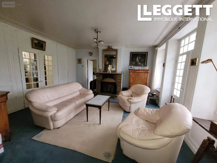 Image No.4-8 Bed House for sale