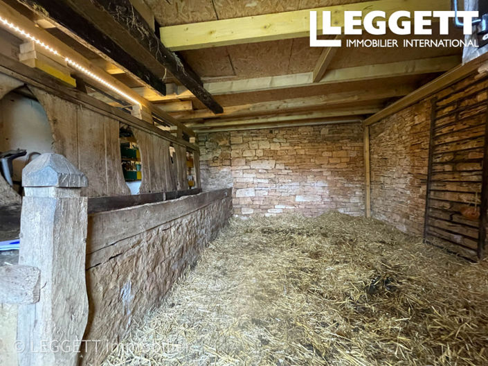 Image No.8-3 Bed House for sale