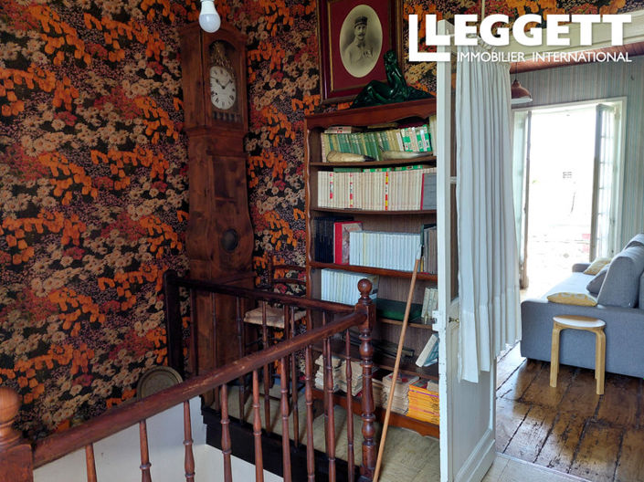 Image No.10-4 Bed House for sale