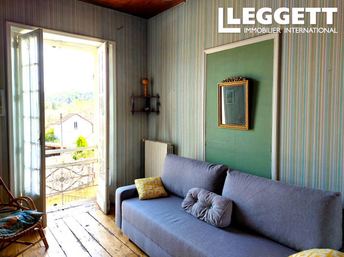 Image No.6-4 Bed House for sale