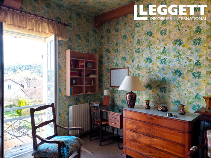 Image No.7-4 Bed House for sale