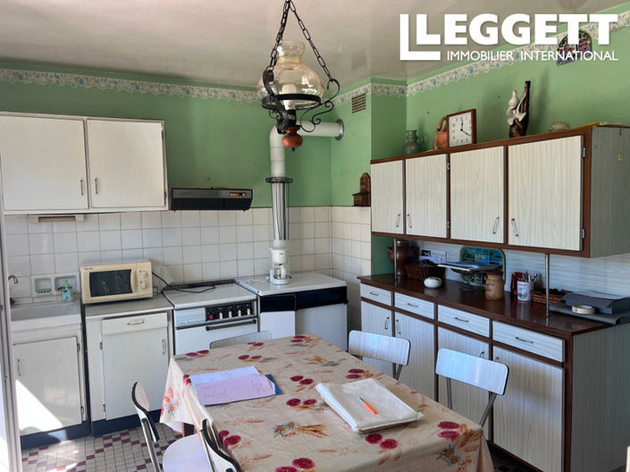 Image No.2-4 Bed House for sale