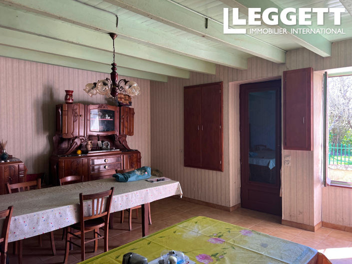 Image No.3-4 Bed House for sale