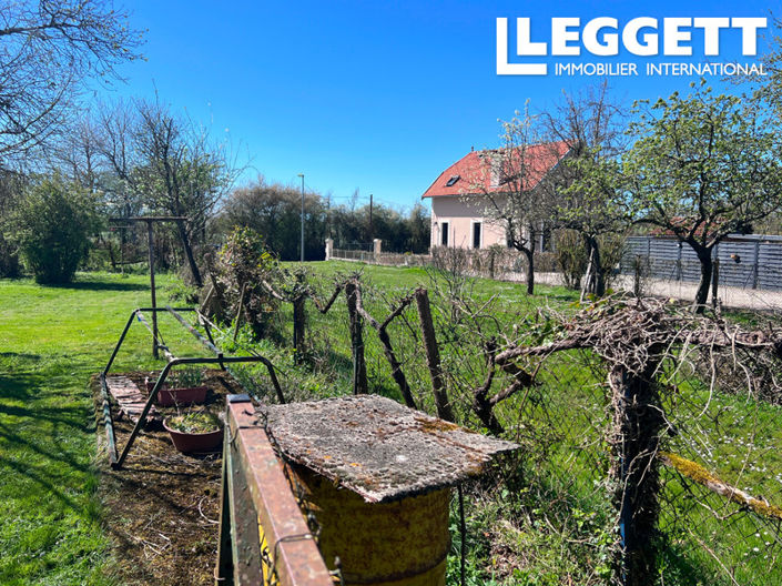 Image No.8-4 Bed House for sale