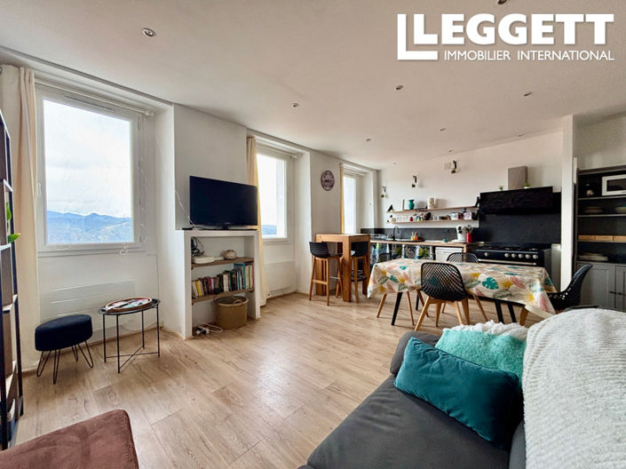 Image No.1-2 Bed House for sale