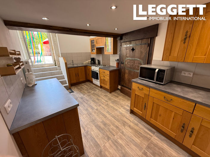 Image No.3-Maison de 3 chambres à vendre à Salles-Lavalette