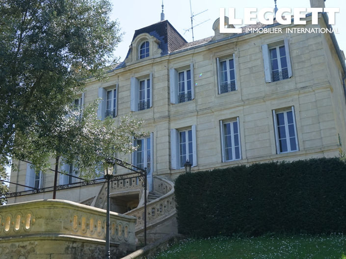 Image No.1-7 Bed Chateaux for sale
