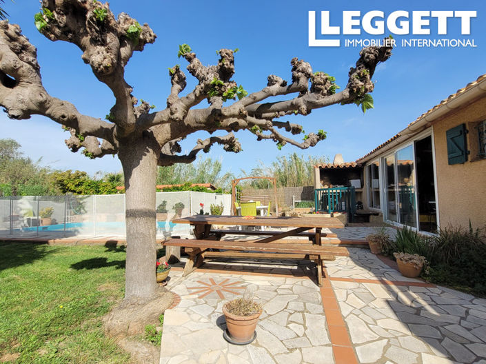 Image No.8-3 Bed House for sale