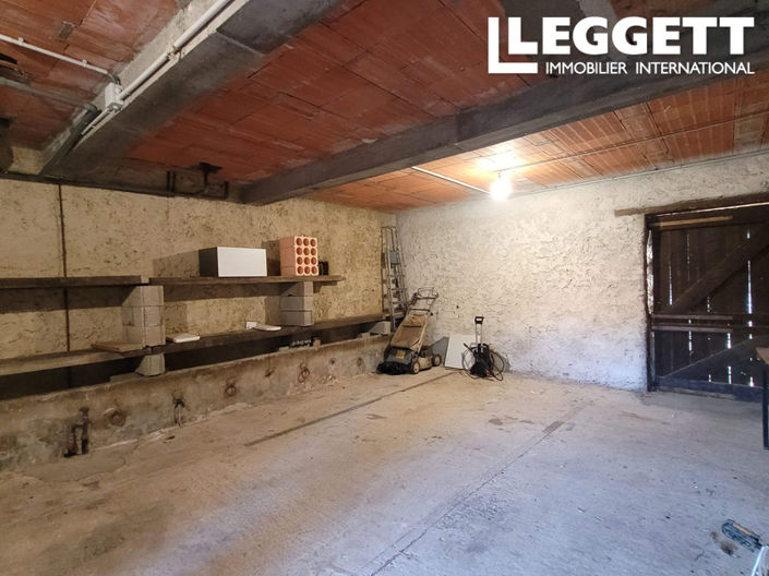 Image No.9-3 Bed House for sale