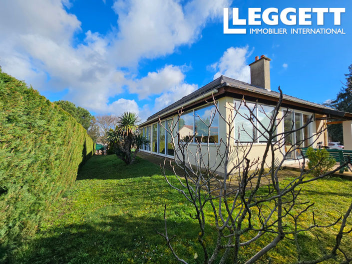 Image No.1-5 Bed House for sale