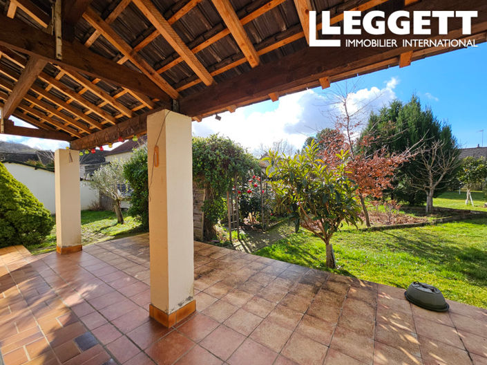 Image No.9-5 Bed House for sale