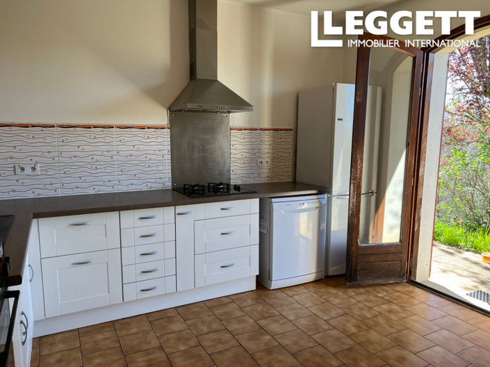 Image No.6-2 Bed House for sale