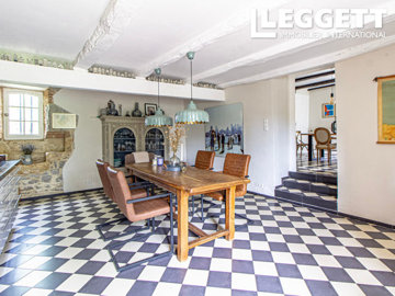 ahr0chm6ly9jzg4uagvzdglhlmltbw8vaw1hz2uvvevom