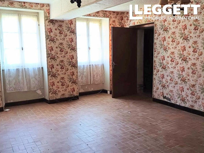 Image No.3-4 Bed House for sale