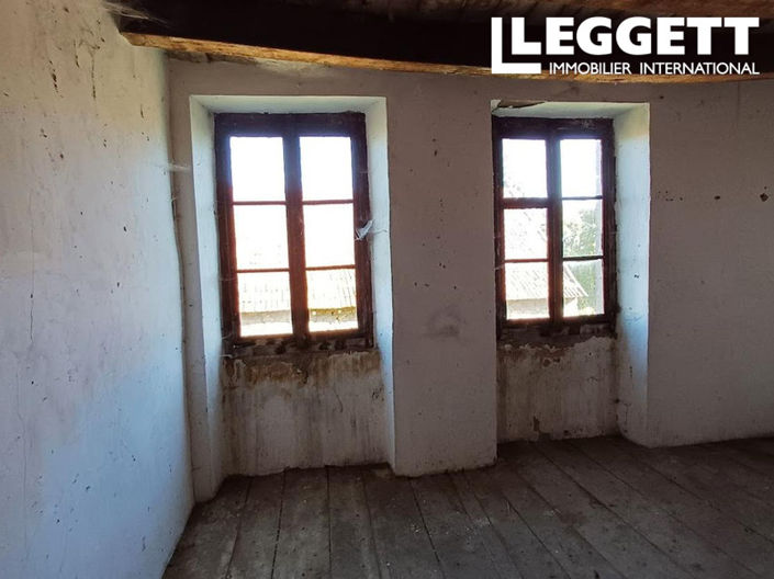 Image No.5-4 Bed House for sale