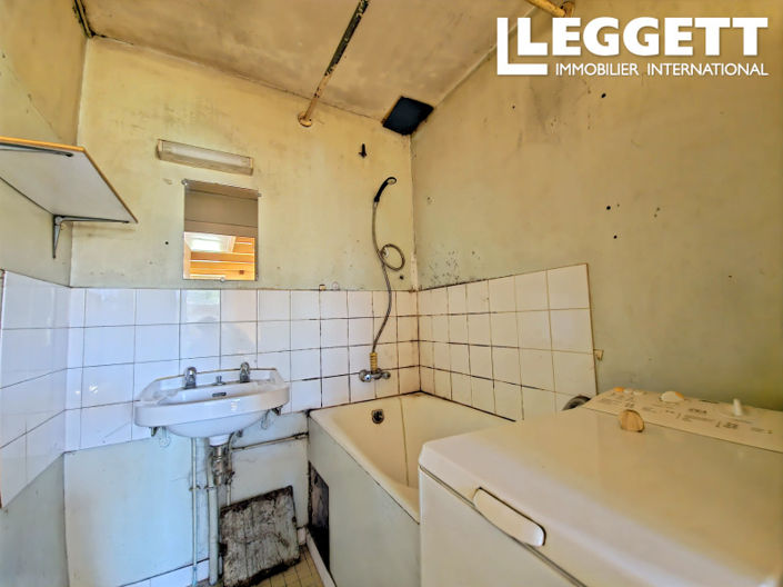 Image No.7-3 Bed House for sale