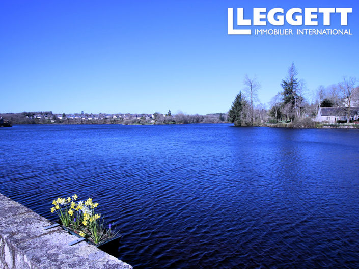 Image No.2-2 Bed Commercial for sale