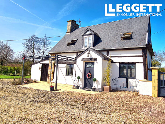 Image No.1-Maison de 2 chambres à vendre à Isigny-le-Buat