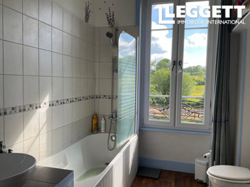 ahr0chm6ly9jzg4uagvzdglhlmltbw8vaw1hz2uvvevom