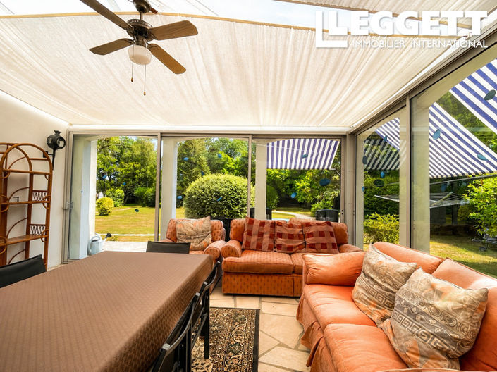 Image No.5-5 Bed House for sale